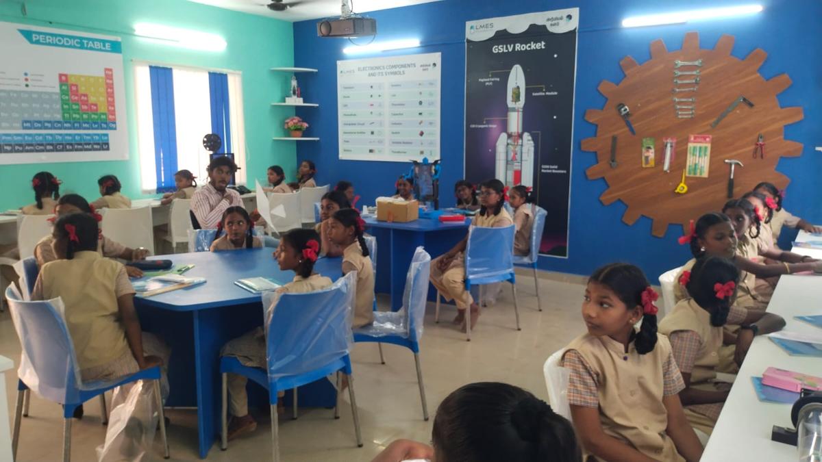 Don Bosco alumni ‘gift’ a STEM lab to a government school