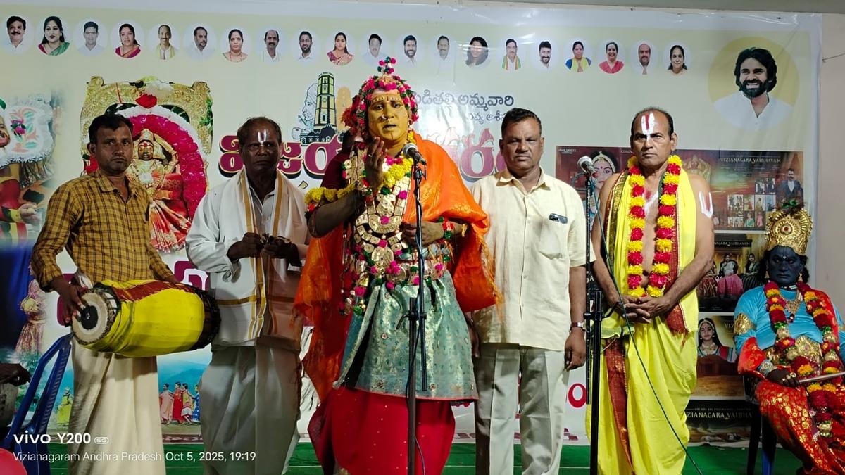 Sirimanotsavam a great platform for folk artistes