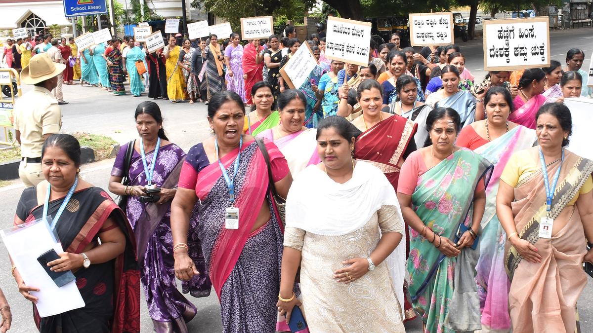 Crimes against women: Activists in Mysuru call for stringent punishment