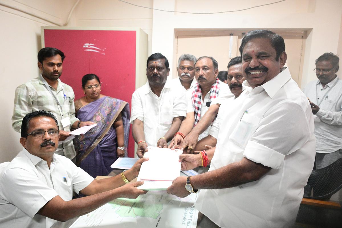 T.N. Assembly election: Palaniswami, Duraimurugan, among those who filed their nominations on the final day