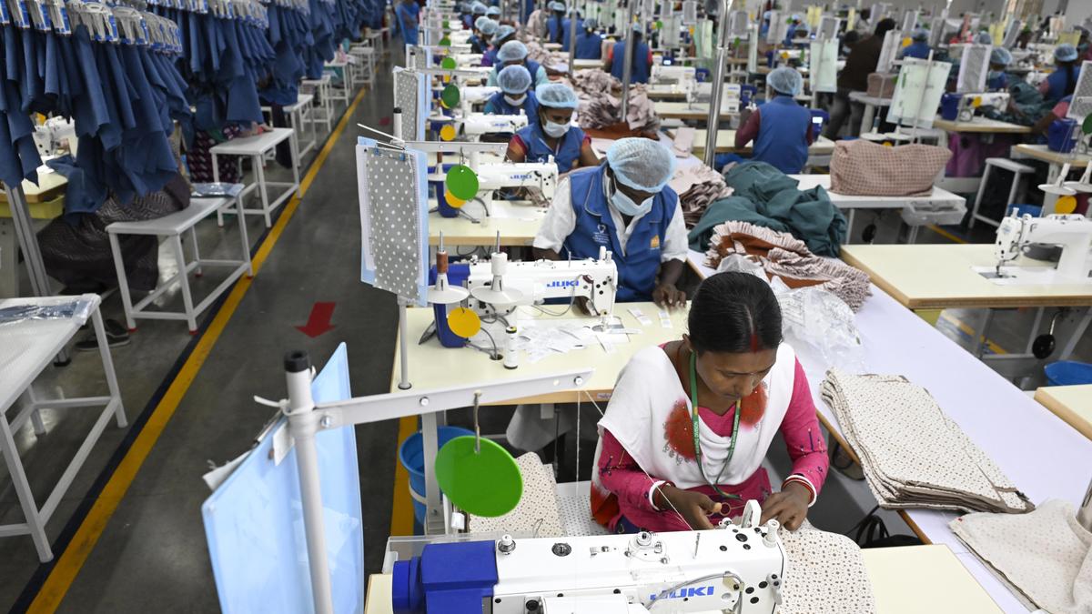 Save textile industry from crisis, Karur textile association urges govt.