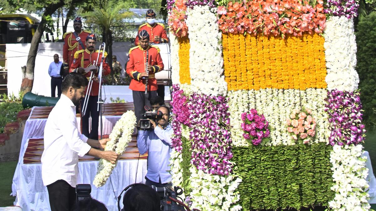 Govt to proceed with tact and wisdom in resolving Telangana’s share in Godavari and Krishna: CM