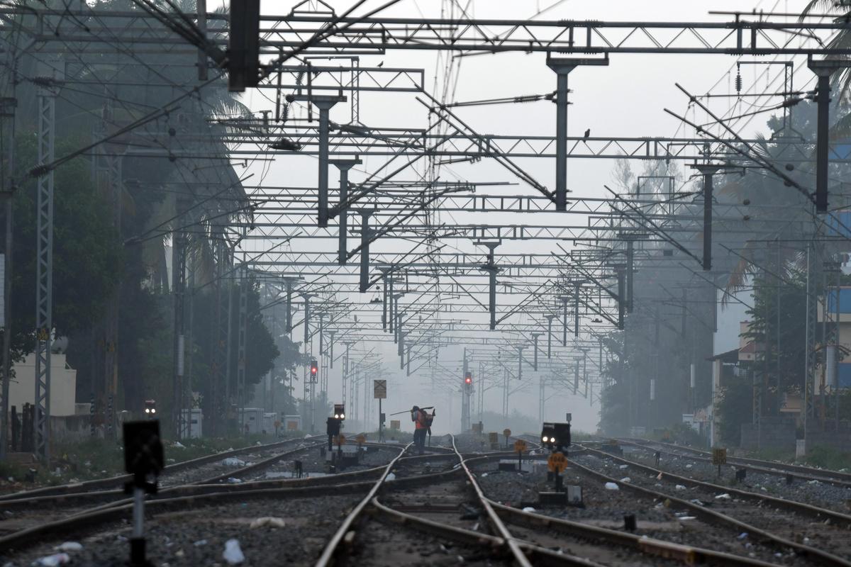 SWR catered to 21 crore (212.06 million) passengers in 2024-25 at three terminals — KSR Bengaluru, Yeswanthpur and SMVT at Baiyappanahalli. But, the available 12 pit lines are simply not enough to handle 140 originating, 139 terminating and 142 pass-through trains every day. SWR catered to 21 crore (212.06 million) passengers in 2024-25 at three terminals — KSR Bengaluru, Yeswanthpur and SMVT at Baiyappanahalli. But, the available 12 pit lines are simply not enough to handle 140 originating, 139 terminating and 142 pass-through trains every day.