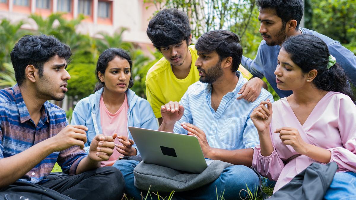 How communal life of hostels can be a form of Liberal Arts learning