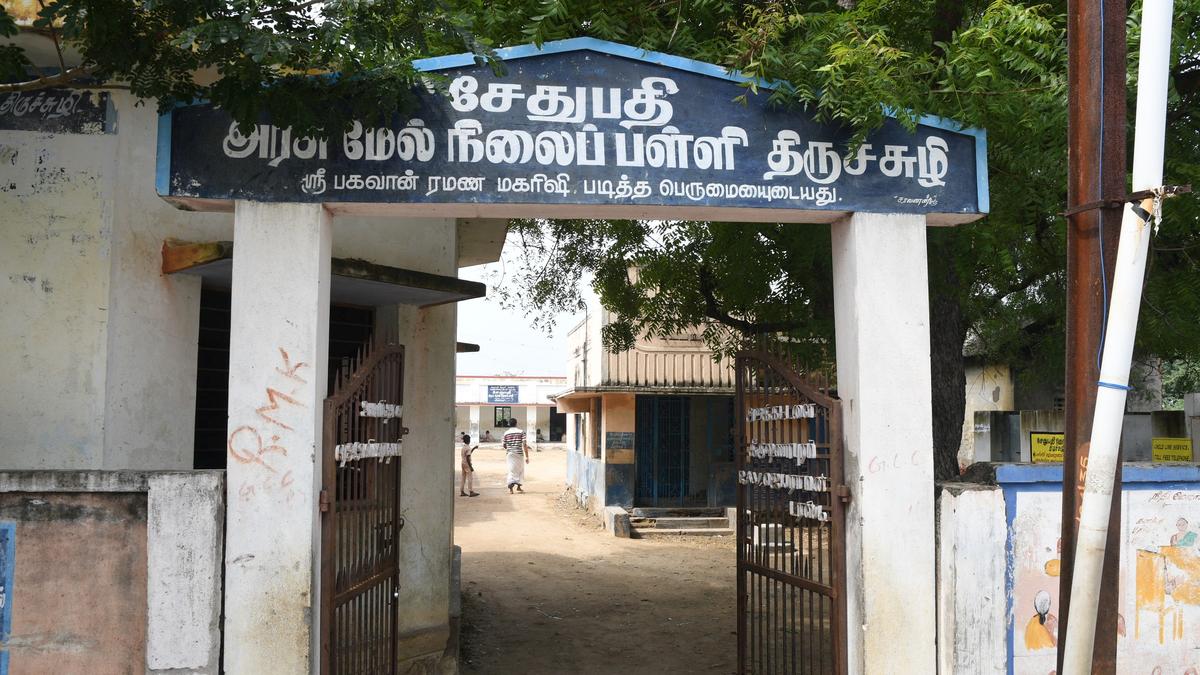 Govt. schools in Virudhunagar asked to form panels to curb dropout rate and launch ‘back to school’ campaign