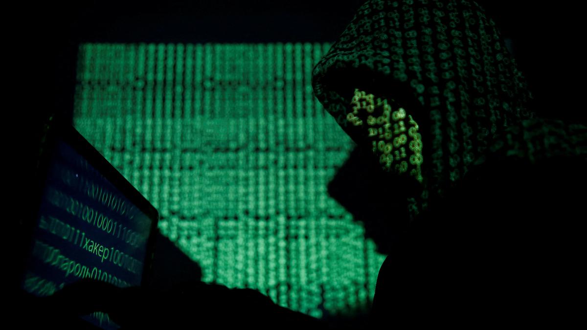 Hacker attempts to sell data of 500 million WhatsApp users on dark web