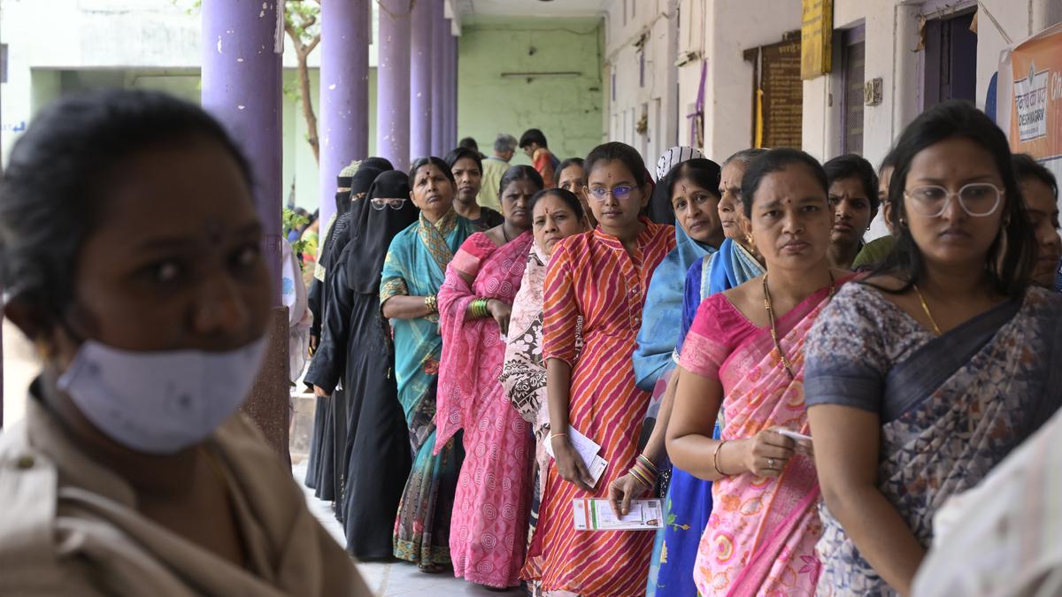 Huge voter turnout in several Telangana LSconstituencies leave political parties guessing  