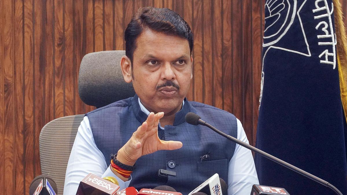Maharashtra Government employees’ strike called off after meeting with CM Fadnavis