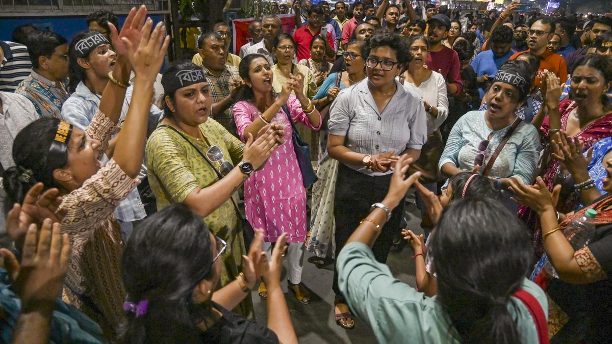 On the ninth day of the doctors’ fast, the Bengal government convenes a meeting