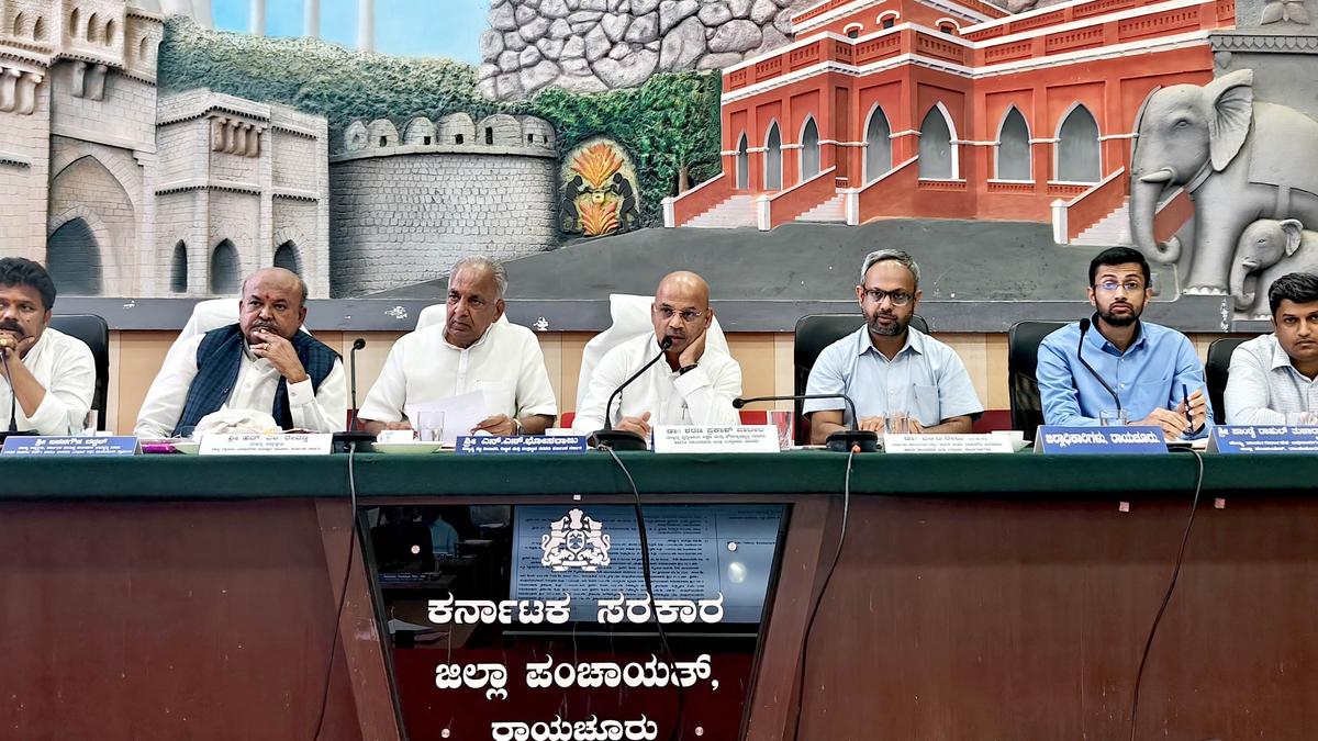 Submit report on vacant posts, Minister tells Raichur officials