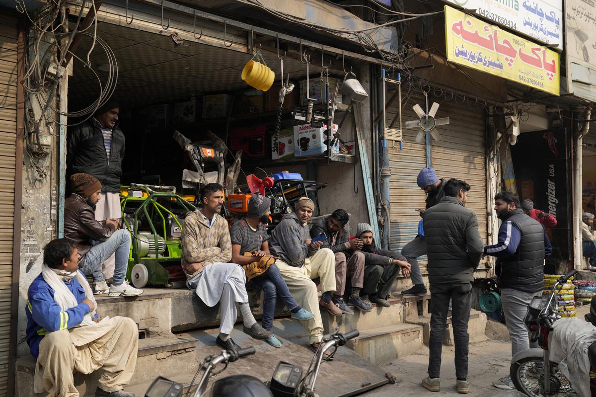 Pakistan suffers major power outage after grid failure The Hindu