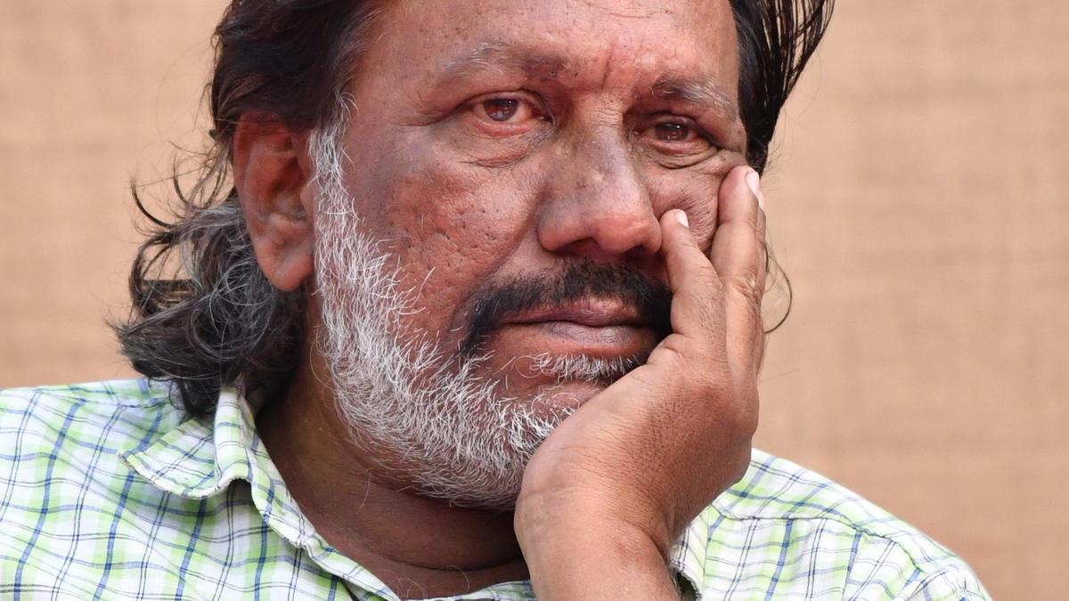 Tension as alleged BJP workers disrupt Malayalam poet Kureepuzha Sreekumar’s speech at Pathanamthitta