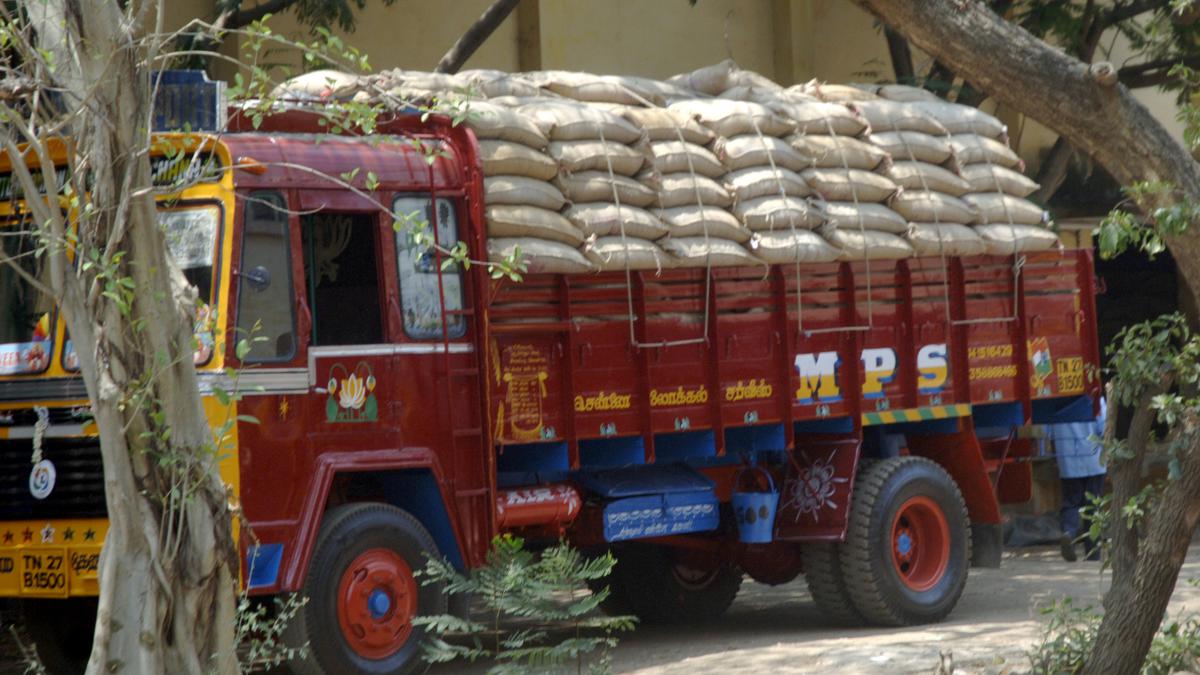 FCI reduces prices of wheat, rice sold through domestic open market scheme