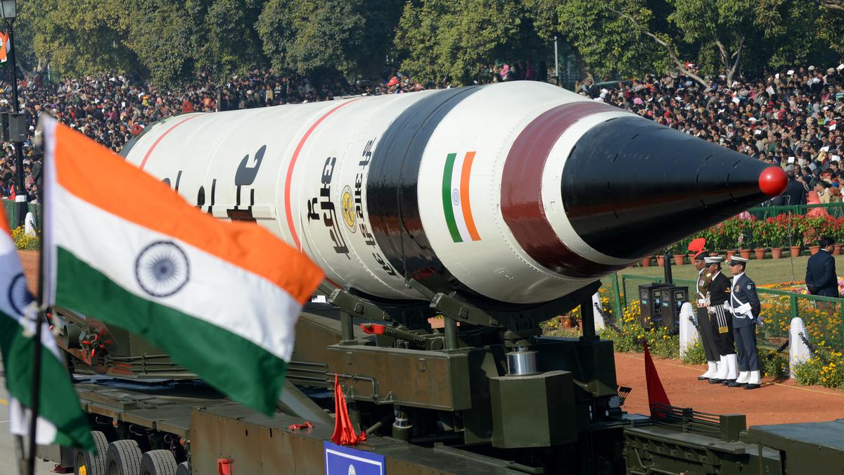 L’Inde teste le missile balistique Agni-V doté d’une technologie à ogives multiples dans le cadre de la mission Divyastra