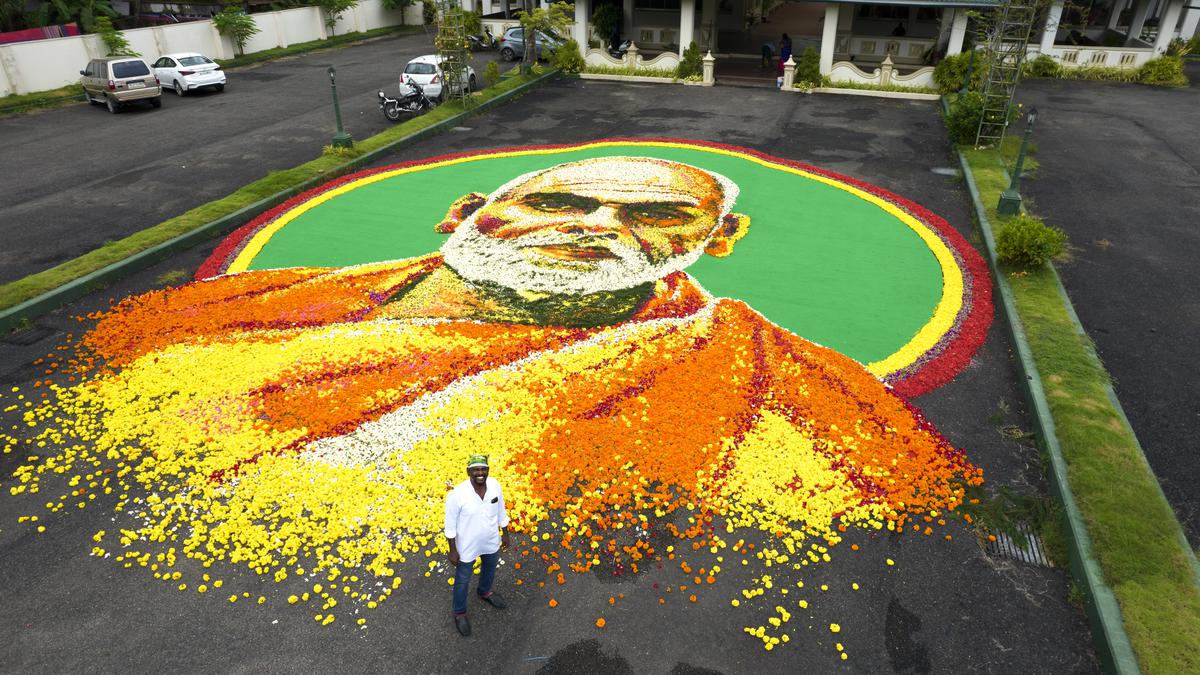 PM Modi hails contributions of Sree Narayana Guru