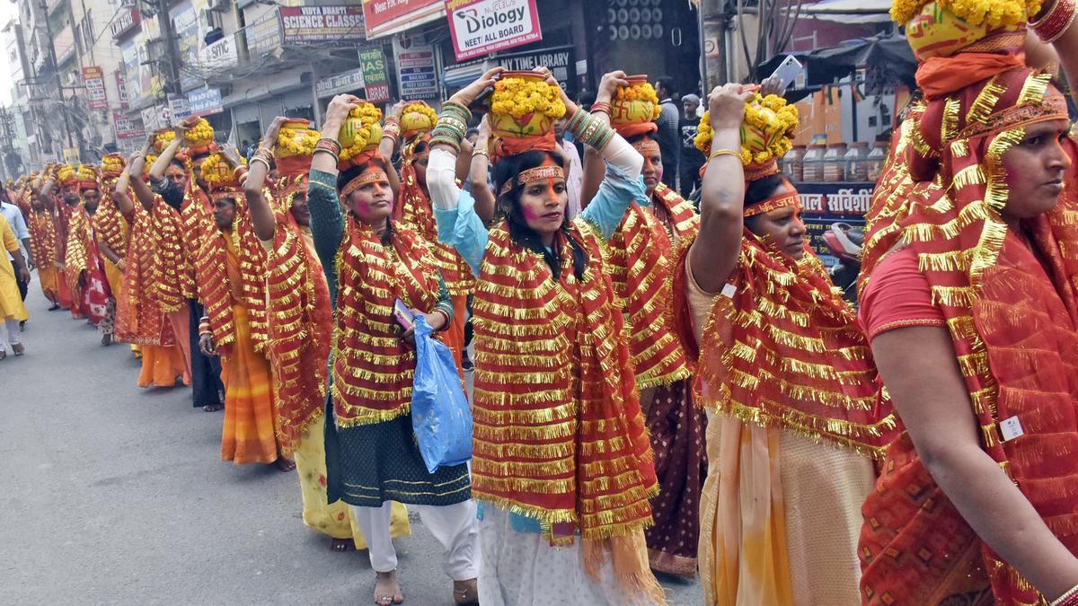 Bihar Police warns of stern action against those playing 'vulgar' songs during festive season