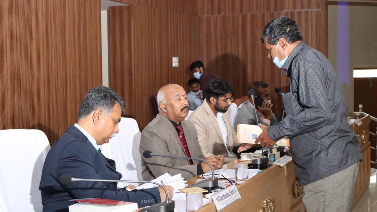 Ensure speedy disbursal of amenities and services, officials told