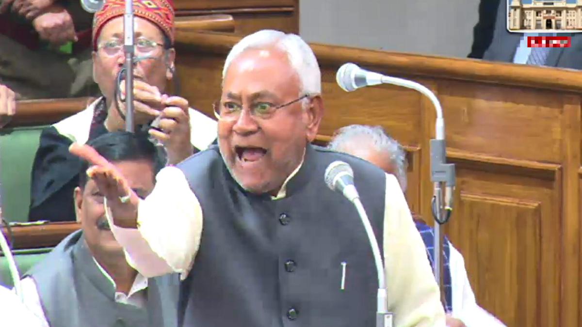 Bihar CM lashes out at Centre for raising COVID scare