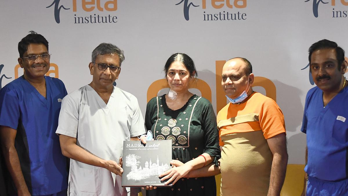 Une femme du Gujarat subit une greffe de poumon pour traiter une maladie causée par une exposition à des fientes de pigeon