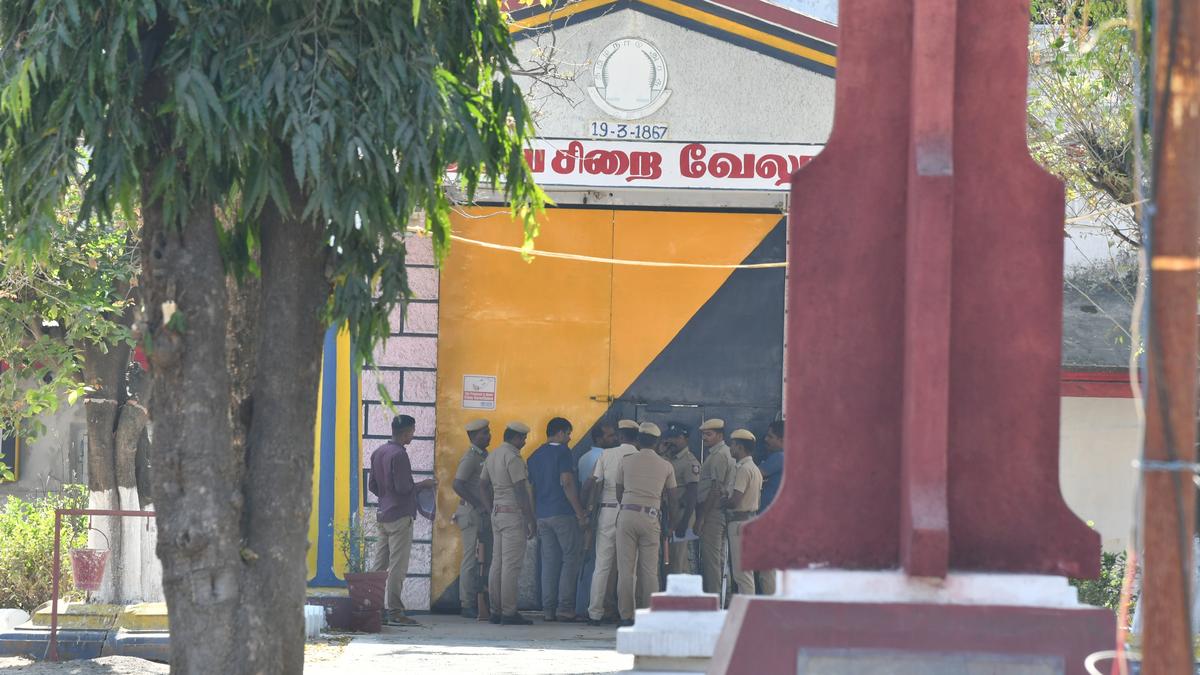 FIR registered against DIG of Prisons for reportedly engaging life convict in household work