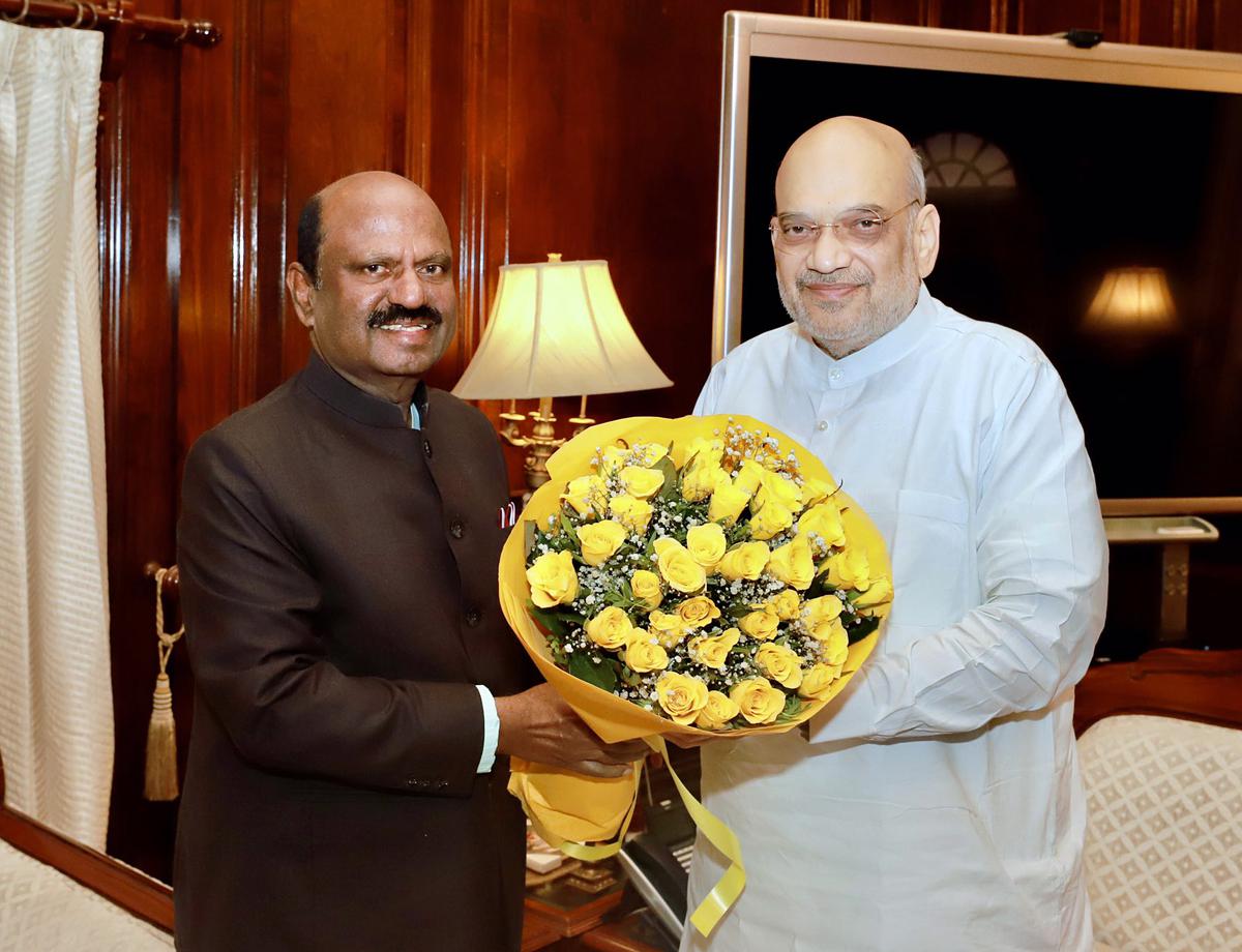 New Delhi, July 10 (ANI): West Bengal Governor CV Ananda Bose calls on Union Home Minister Amit Shah, at North Block, in New Delhi on Monday. (ANI Photo)