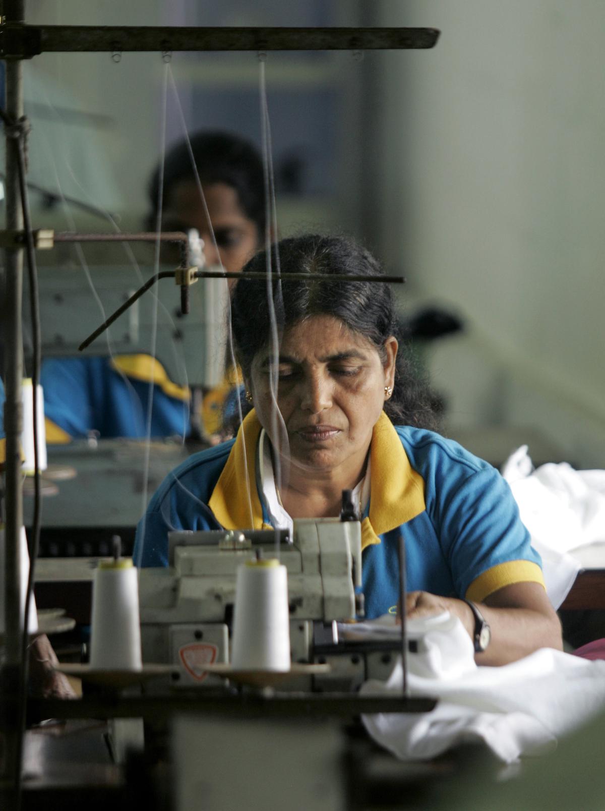 Sri Lanka Women Dress