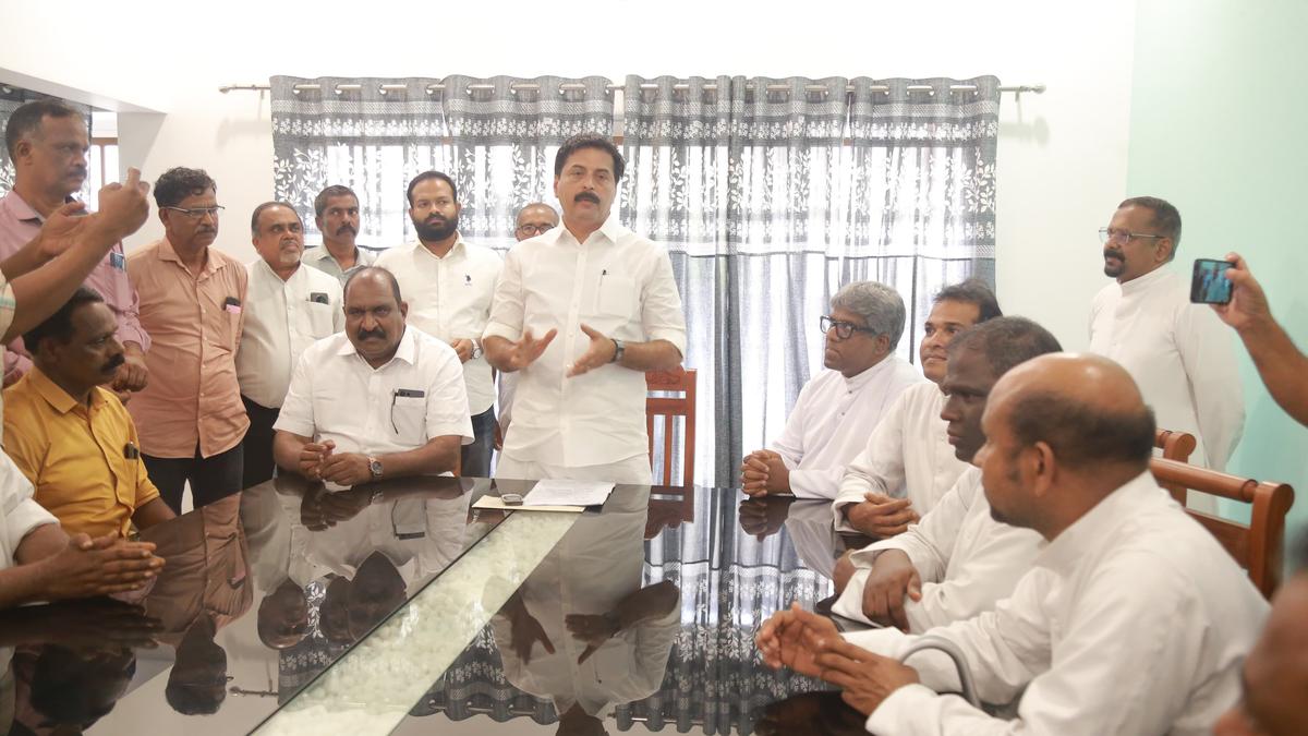 Seawall construction at Chellanam to be completed in time-bound manner
