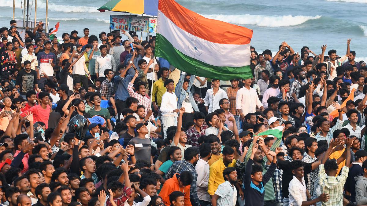 Cricket fans in Visakhapatnam heartbroken over India’s loss to Australia in World Cup final