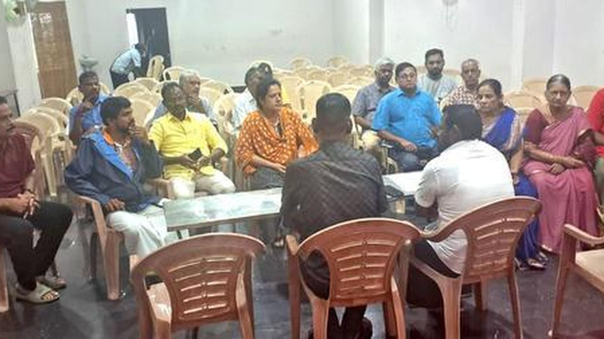 Three line agencies inspect rainwater vent under Chennai Bypass Road in Thiruneermalai