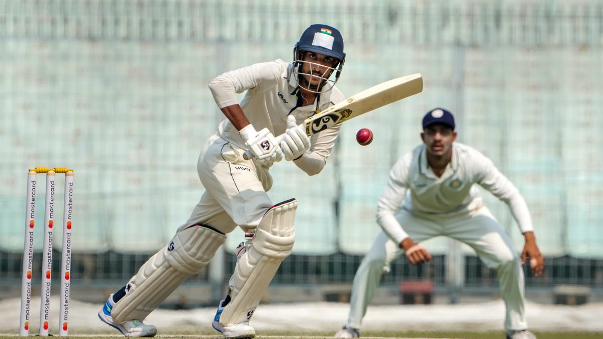 Shahbaz and Porel save Bengal the blushes after a disastrous start
