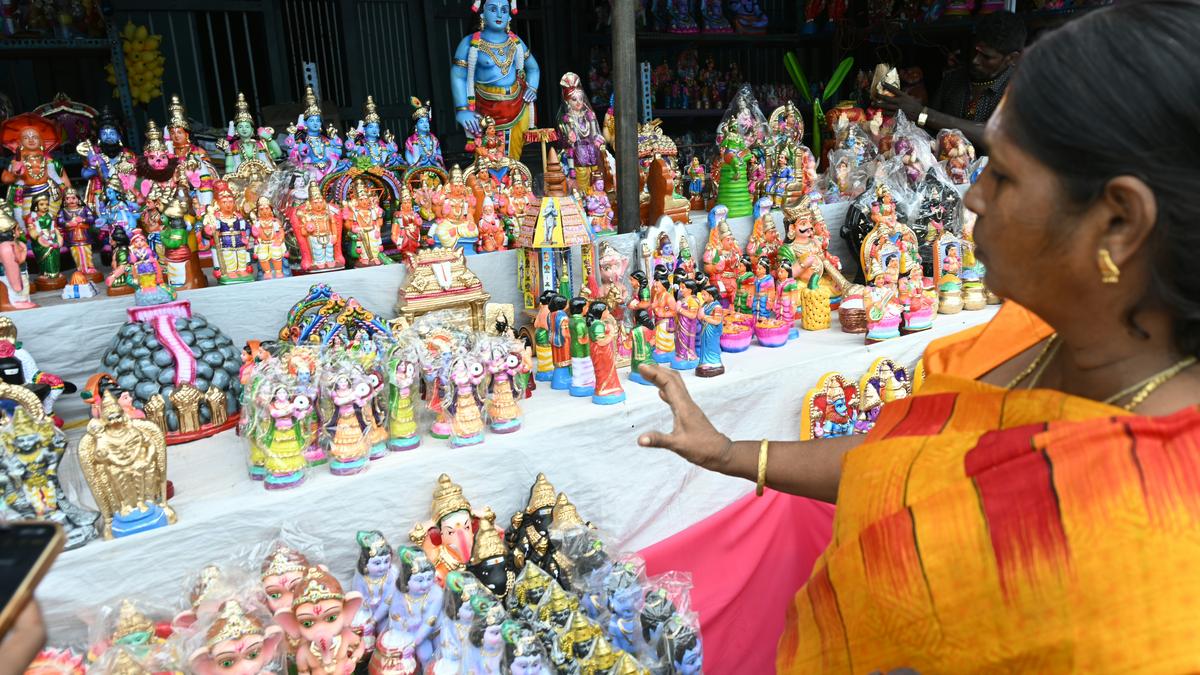 Streets of Vadiveeswaram come alive with colourful golu dolls for Navaratri