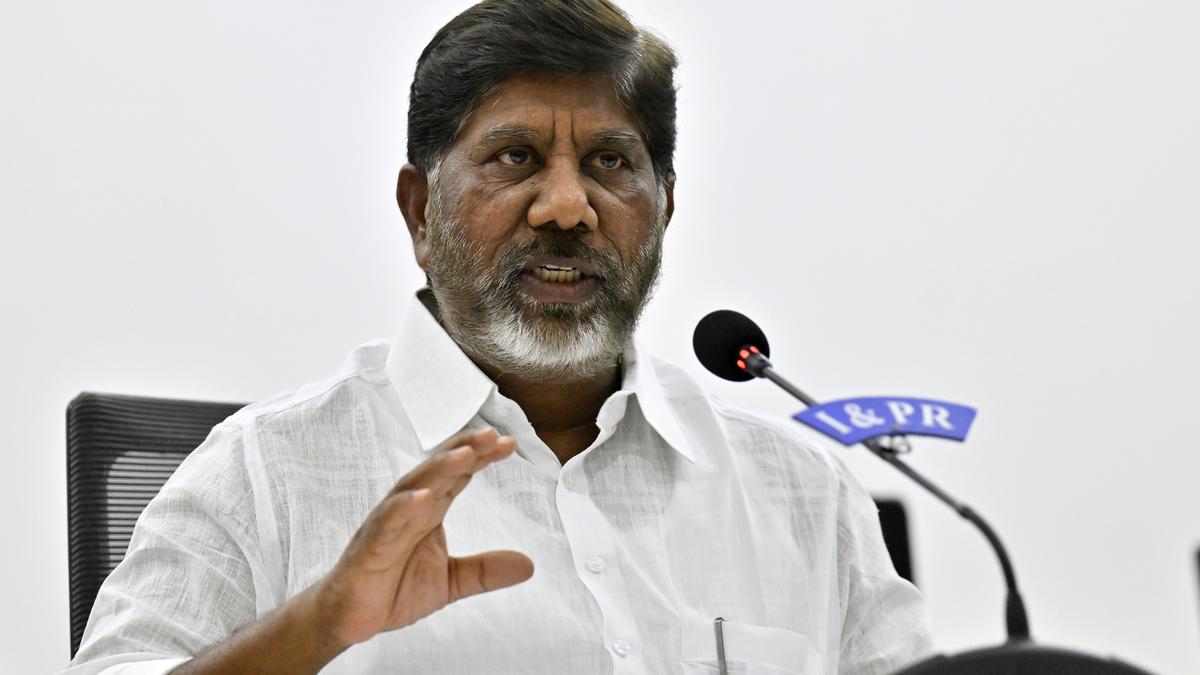 Bhatti urges Centre to allocate 4,000 MW solar power plants to Telangana
