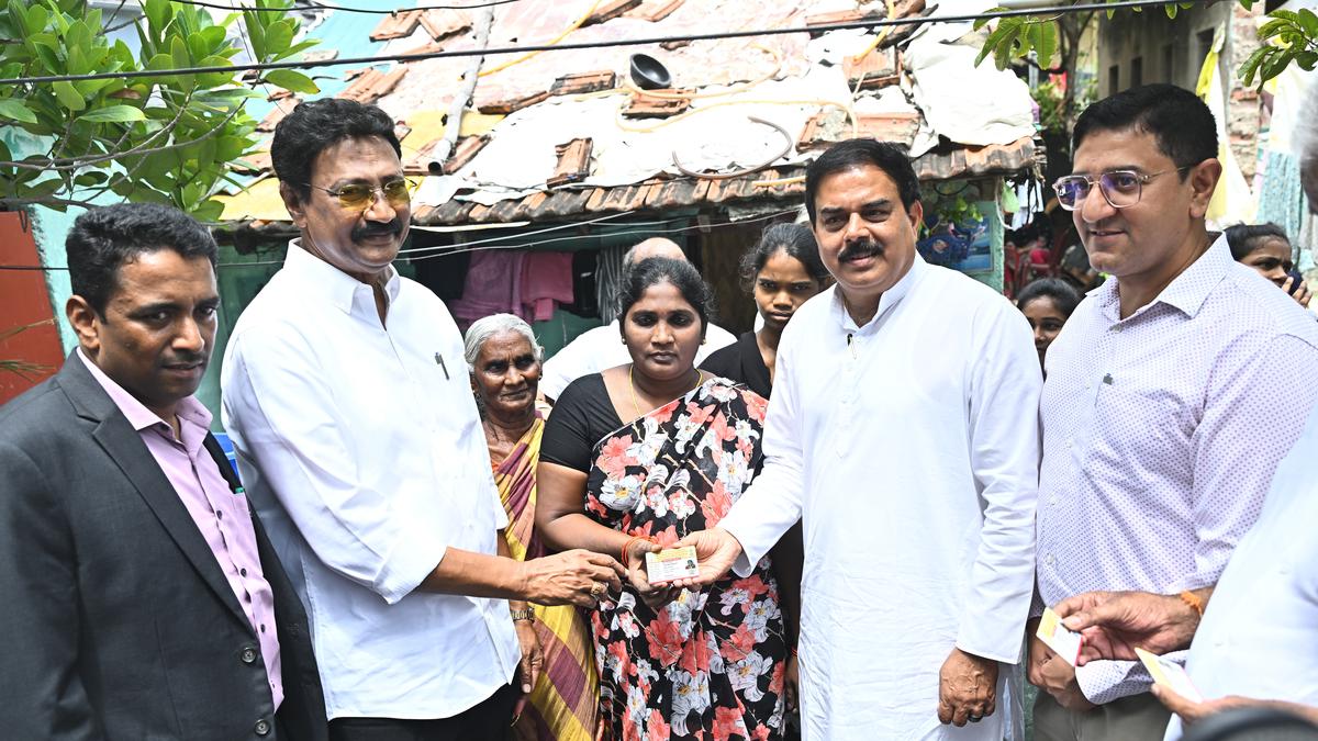 Nadendla launches Smart Rice Card distribution in Vijayawada