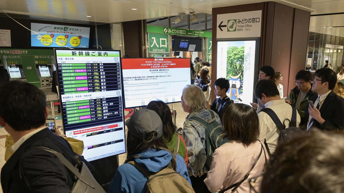 Japan warns of ‘huge’ earthquake after powerful tremor, records 80 cm tsunami wave