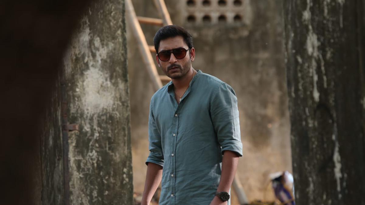 ‘Run Baby Run’ movie review: RJ Balaji dons a new avatar in this could-have-been-better suspense thriller