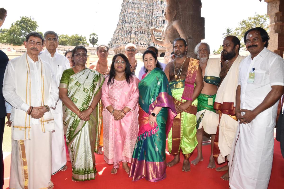President Droupadi Murmu on maiden trip to Tamil Nadu, visits ...