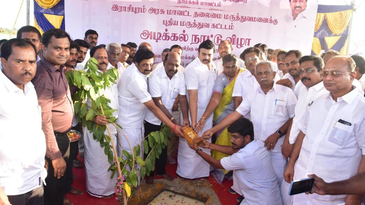 Health Minister lays foundation stone for District Headquarters Hospital in Rasipuram at ₹53.39 crore