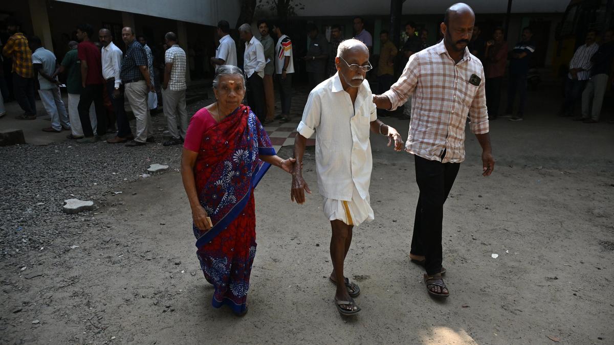 Parties put up brave face after moderate voter turnout in Kochi Corporation