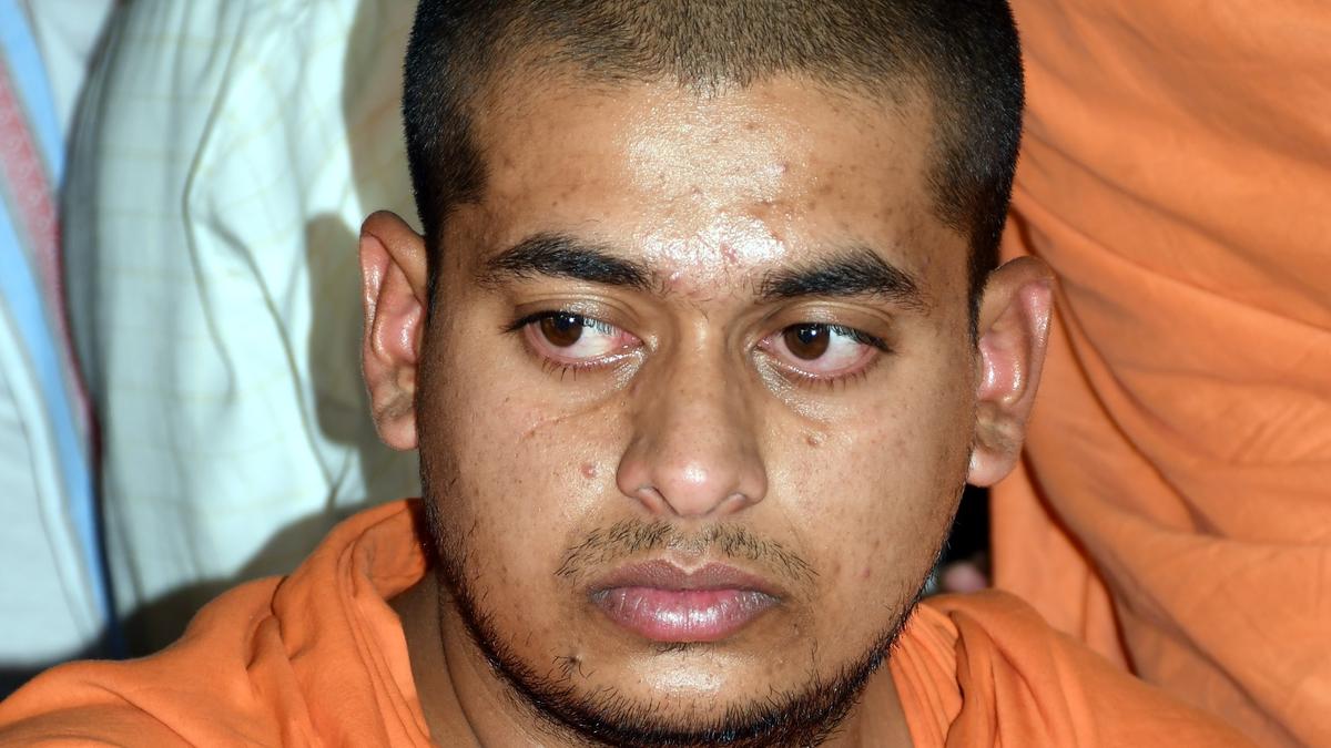 Agama Keerthi Bhattaraka is new head of Jain mutt in Shravanabelagola