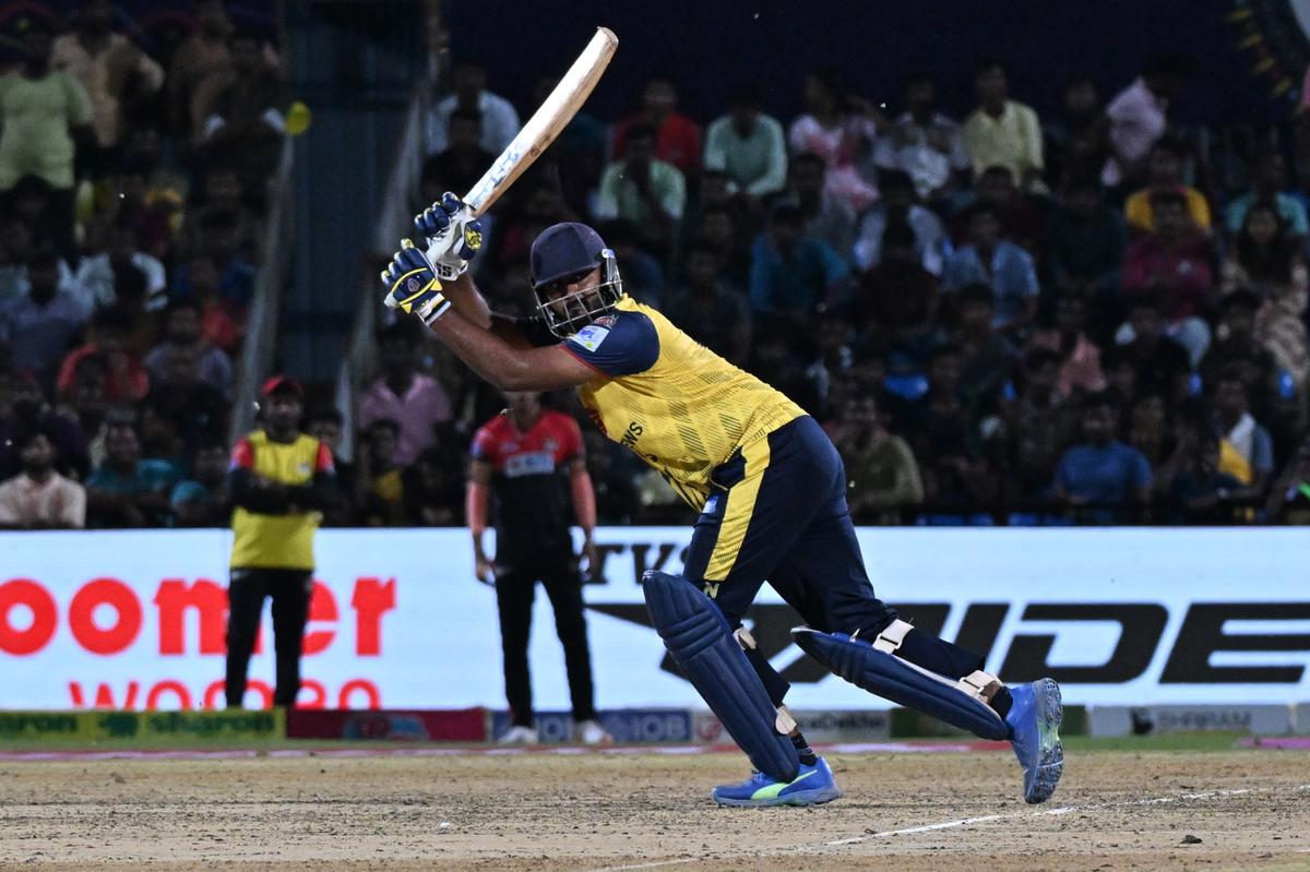 Nellai Royal Kings’ Suryapprakash plays a shot against SKM Salem Spartans