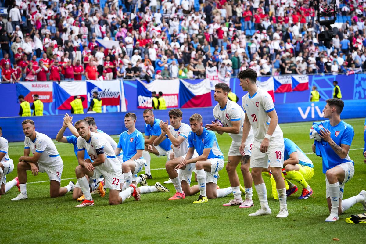 Euro 2024: Čech zachraňuje Česko v remíze proti odvážné Gruzii