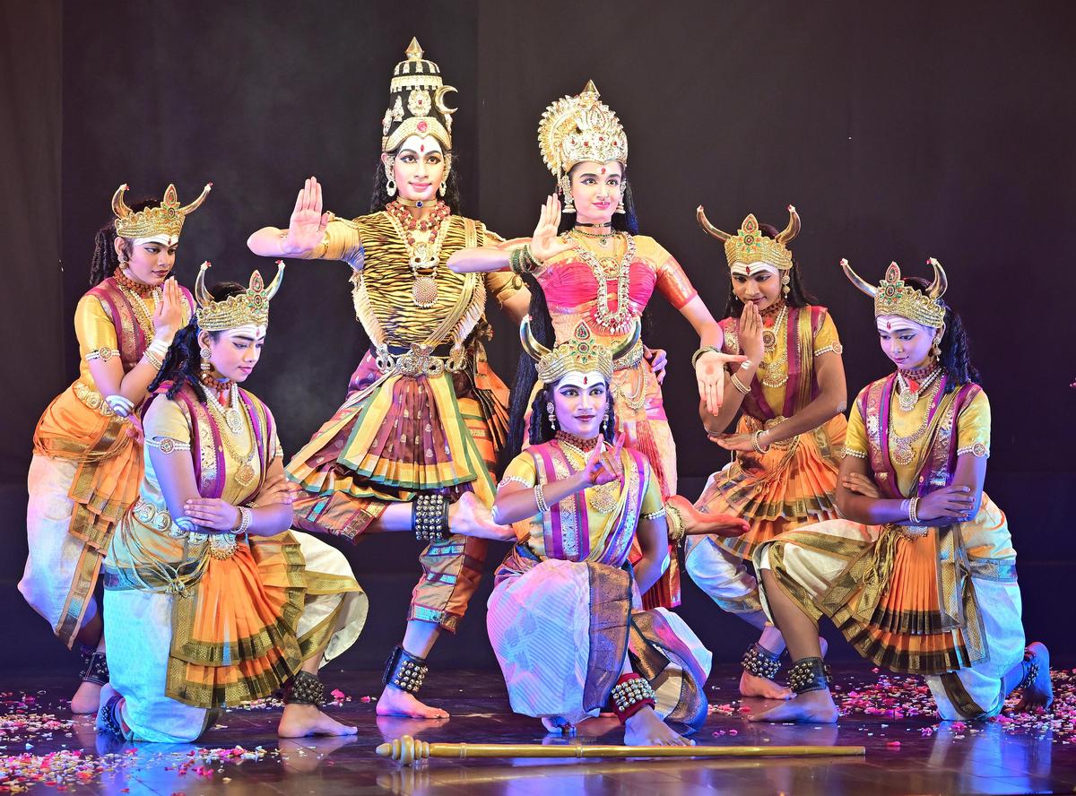 The production concluded with a unified call — ‘Bhakti Seivom, Shiva, Shiva Padam Adaivom’.