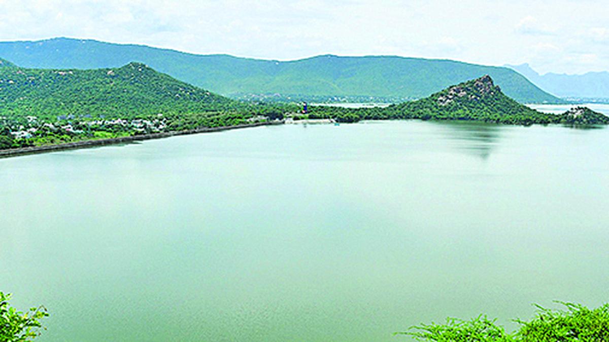 Water level in Mettur Dam stands at 102.36 feet