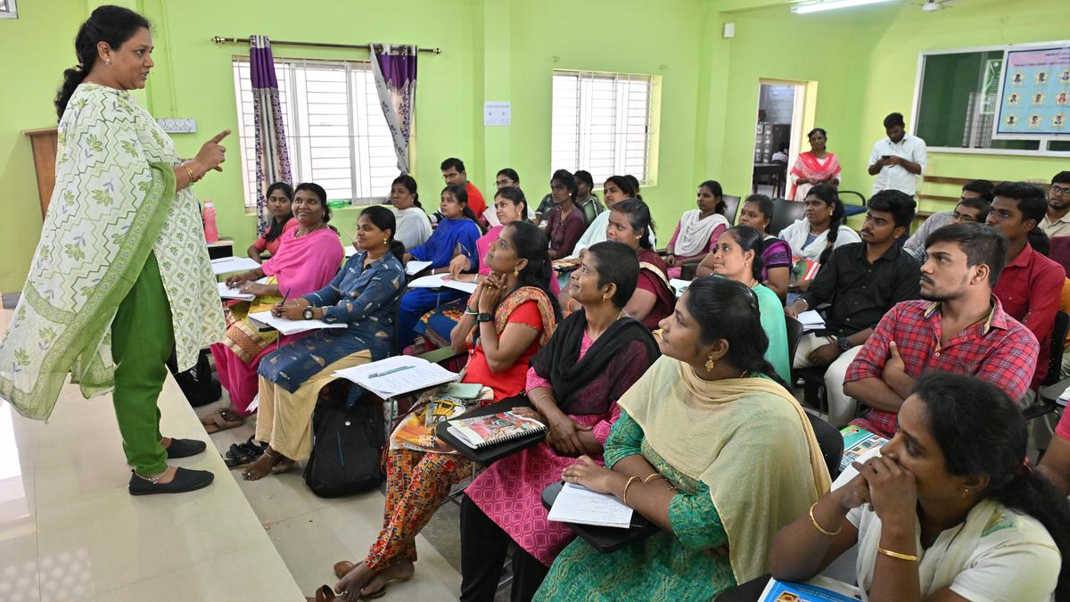 Free coaching commences for aspirants of TNPSC Group I, Group II/II A examinations in Coimbatore