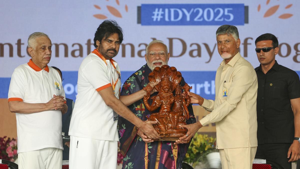 Yoga should guide the world from conflict to cooperation, says PM Modi