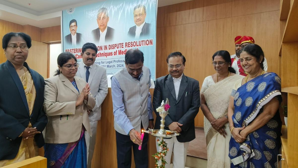 Minimise number of pending cases through mediation, advocates told