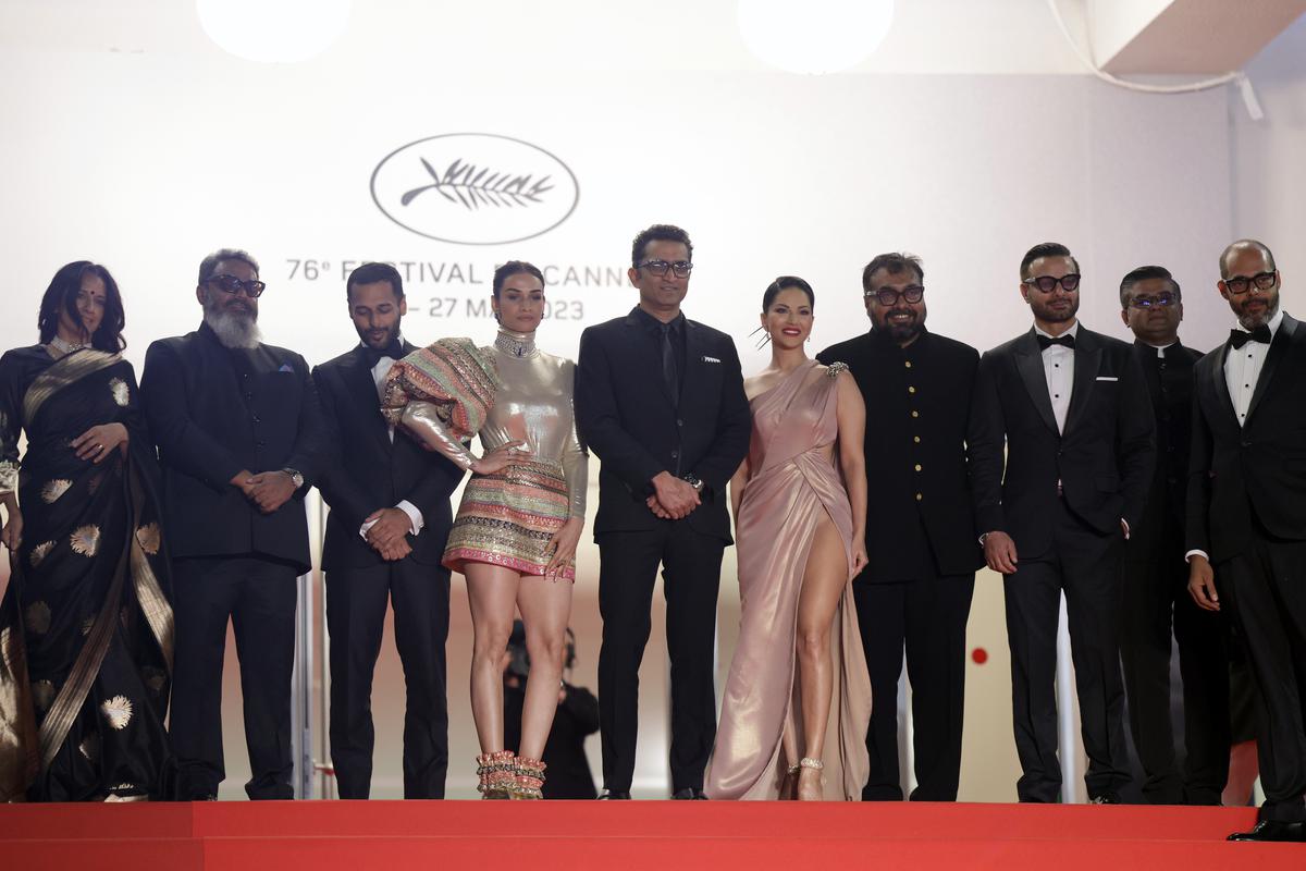Ranjan Singh, Kabir Ahuja, Karishma Modi, Shariq Patel, Sunny Leone, Director Anurag Kashyap, Rahul Bhat and guest attend the ‘Kennedy’ red carpet