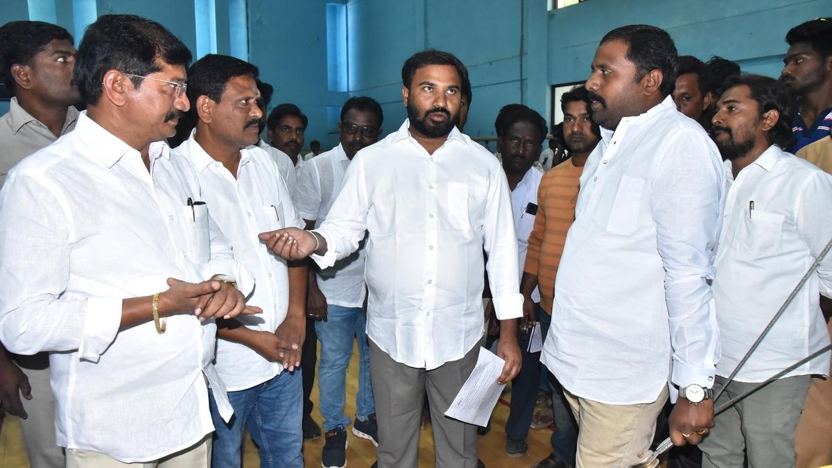 SAAP Chairperson expresses dissatisfaction over Kurnool DSA stadium management