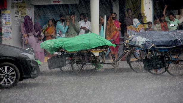 Odisha flood affects 4.67 lakh people in 12 districts