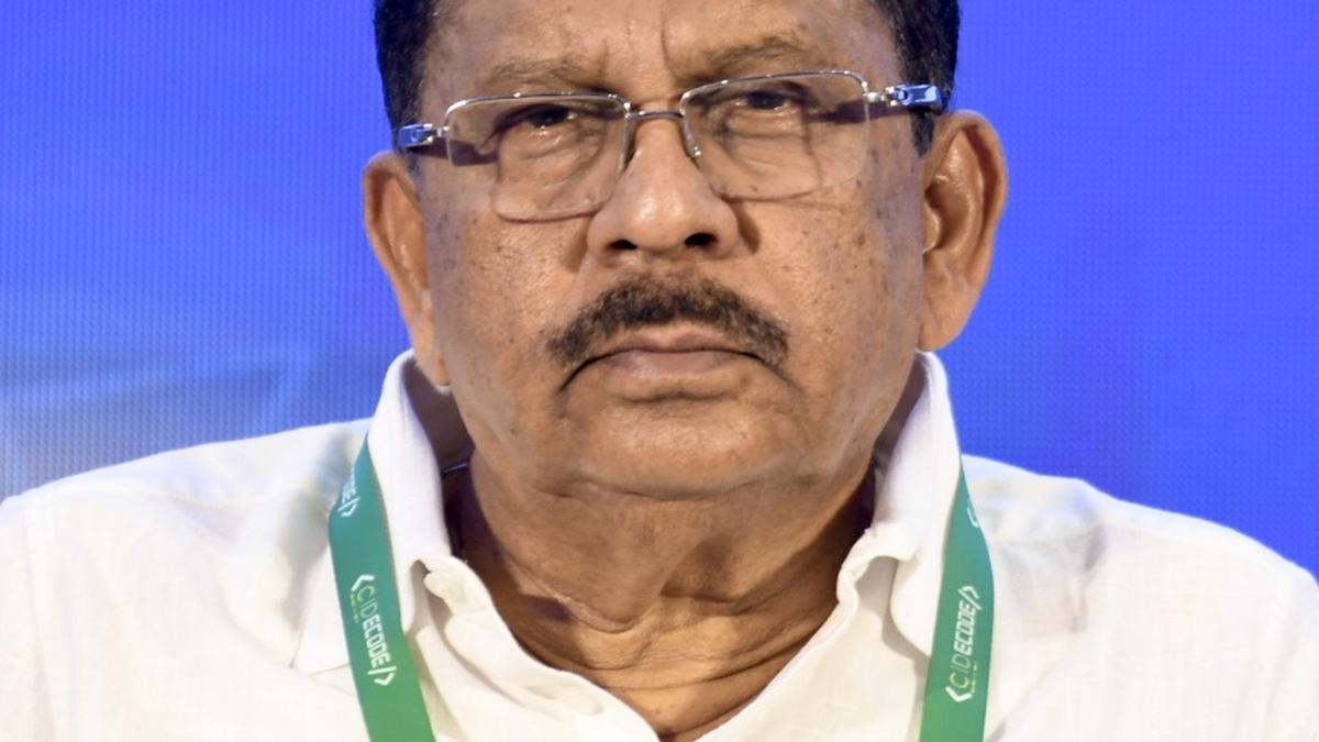 Parameshwara hits out at Vijayendra